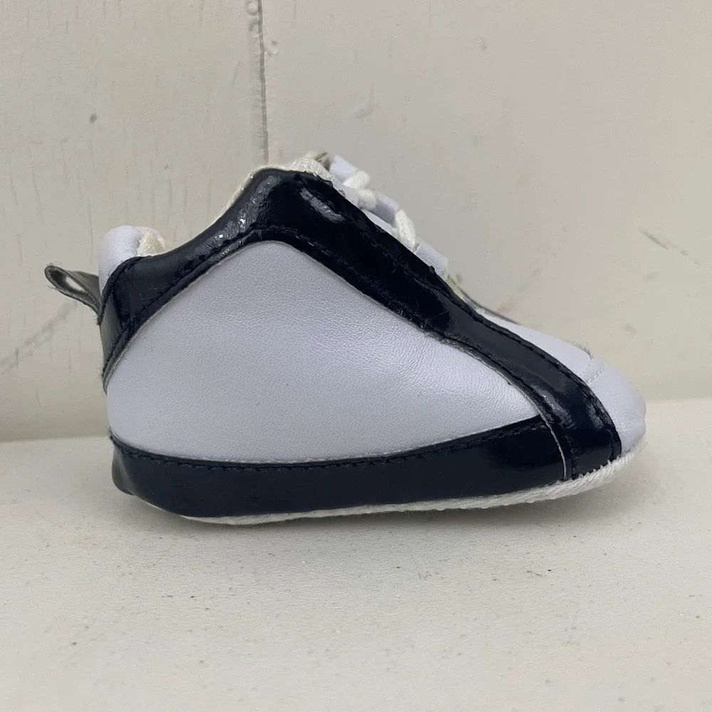 Fila Grant Hill 2 Retro Infant Crib Shoes White Navy 0-6 Months Toddler